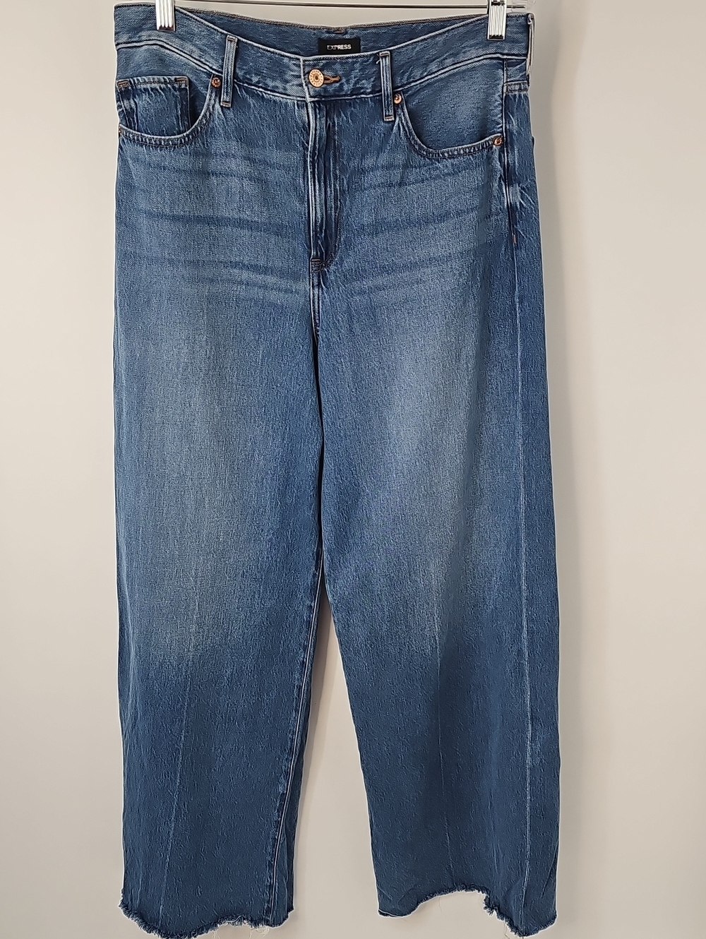 Express Relaxed Wide Leg High Waist Blue Jeans 5-pockets 70s Vibe Boho Hippie